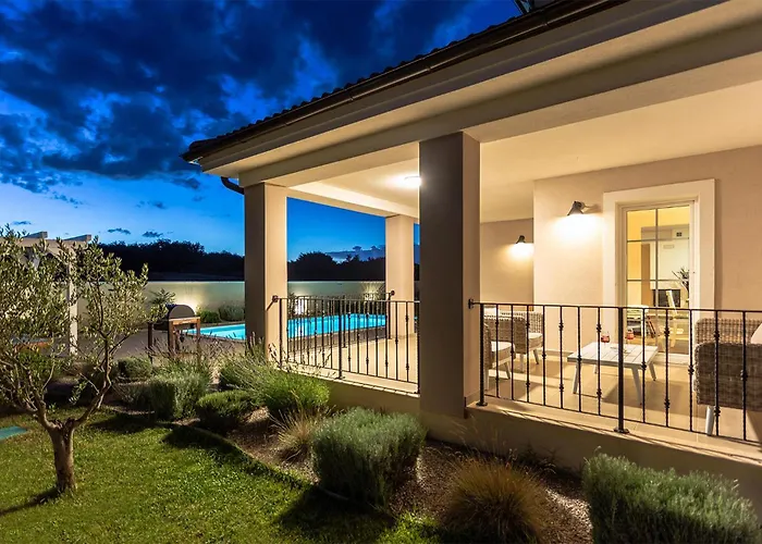 Tempera Vikendica Pula